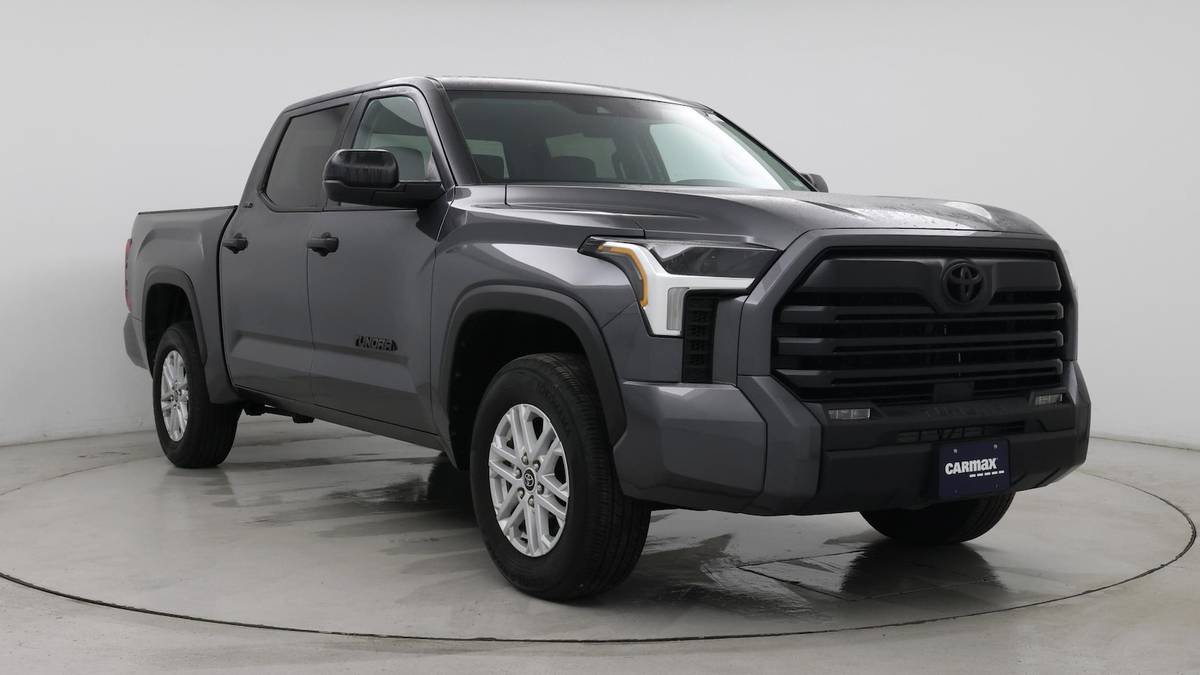 Tundra exterior front